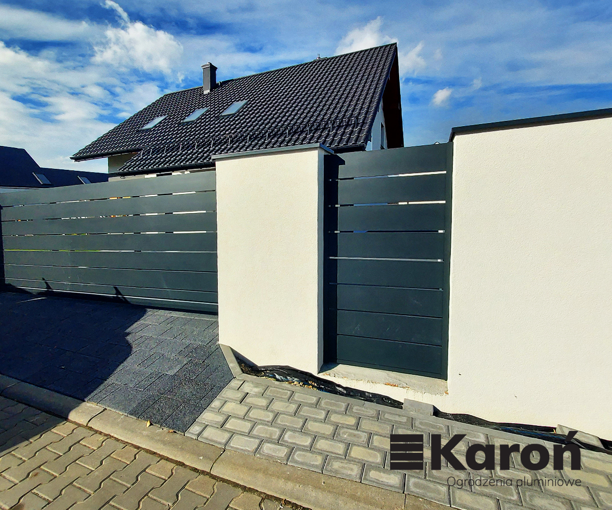 Nowoczesna brama przesuwna i furtka aluminiowa 200 mm ciemny kolor – Będzin