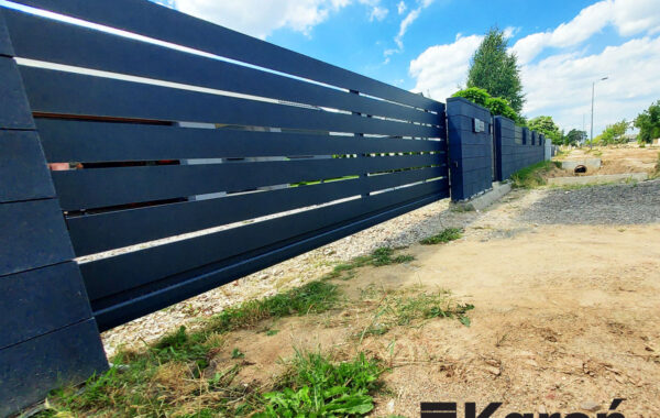 Ogrodzenie aluminiowe, profile 150mm, Kleszczów, woj. łódzkie | Karoń