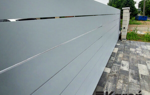 Ogrodzenie aluminiowe w chłodnym szarym kolorze – Olkusz, woj. małopolskie | Karoń