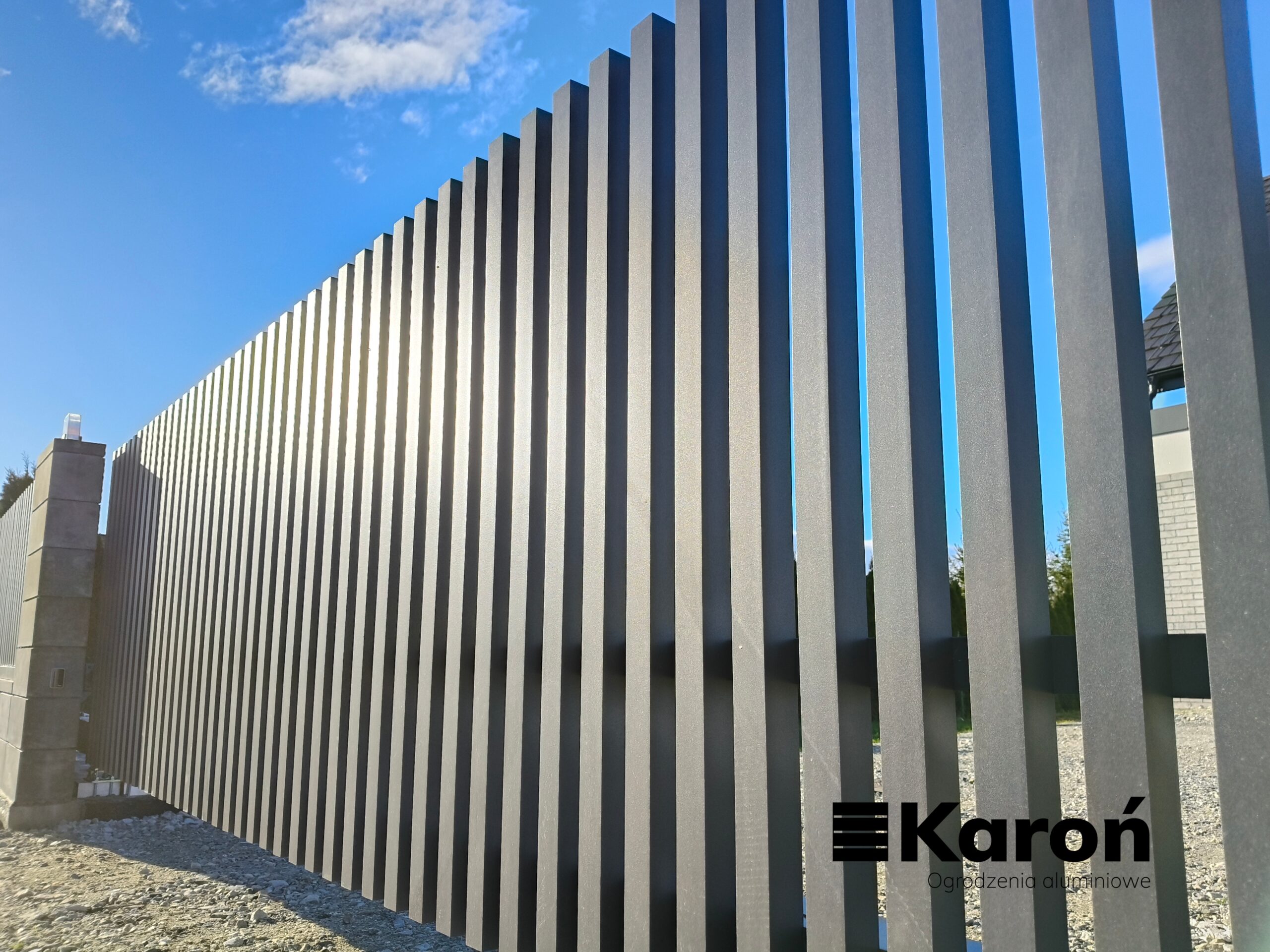 Profil aluminiowy 50×50 – ogrodzenie Wrocław